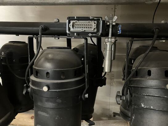 Lampebars – 6*par64 – 2 stk