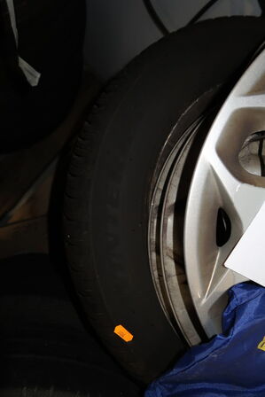 4 stk. fælge med dæk CONTINENTAL 205/60 R 16