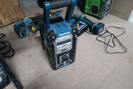 Arbejdsradio MAKITA DMR112