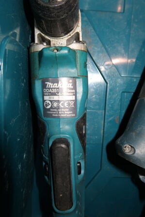 3 stk. akku håndværktøj MAKITA DDA351, BOSCH 