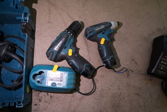 2 stk. akku håndværktøj MAKITA DF330D med 2 stk. batterier og lader
