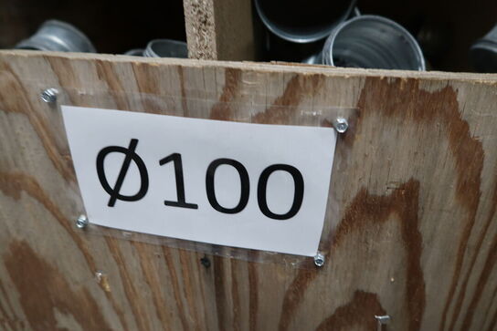 Palle med div. Ventilationsfittings