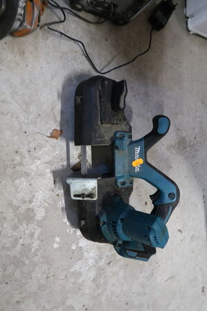 Akku båndsav MAKITA DPB181