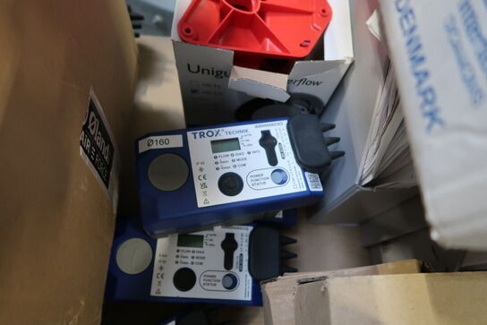 Palle med div. Varelager GEOPAL, TROX TECHNIK m.fl.