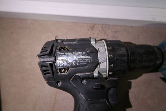 2 stk. akku håndværktøj MAKITA DDF484 med 2 stk. batterier