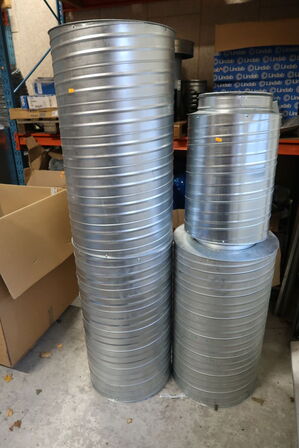 2 stk. ventilationsdele