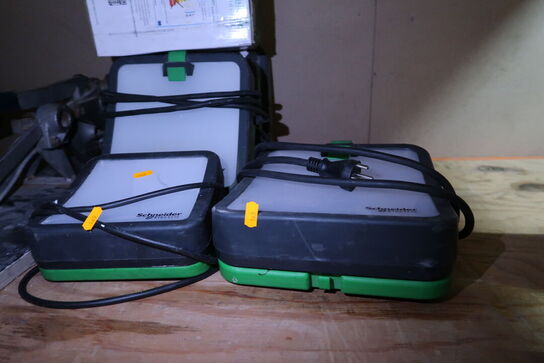 6 stk. arbejdslamper SCHNEIDER Electric