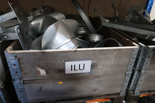 Palle med div. Ventilationsfittings