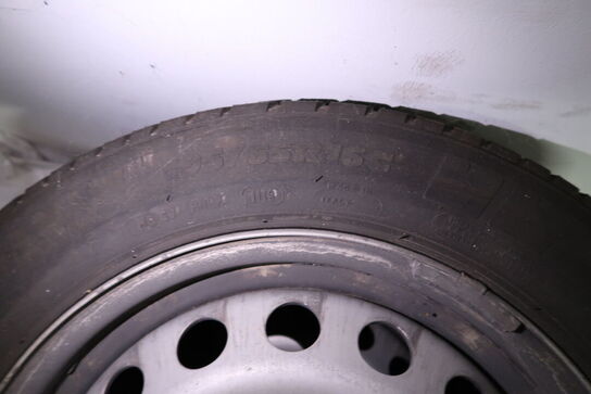 4 stk. fælge med dæk MICHELIN 195/65R16