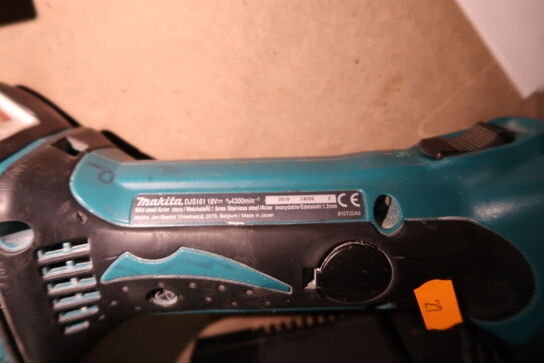 Akku pladesaks MAKITA DJS161 med batteri og lader