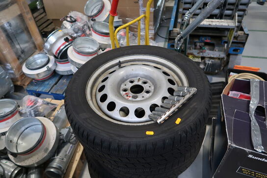 4 stk. fælge med dæk HANKOOK 225/55 R 17 C