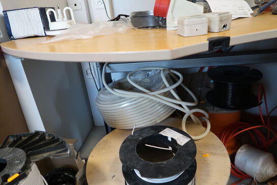 Div. Kabeltromler med kabler