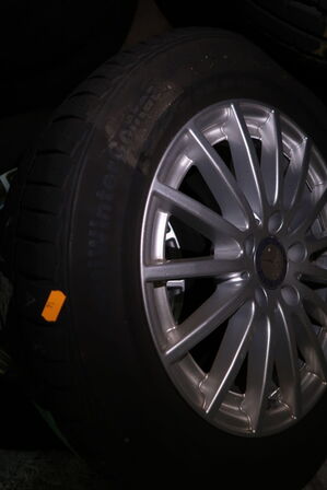 4 stk. alufælge 6.5Jx16H2 med dæk MICHELIN 205/60R16