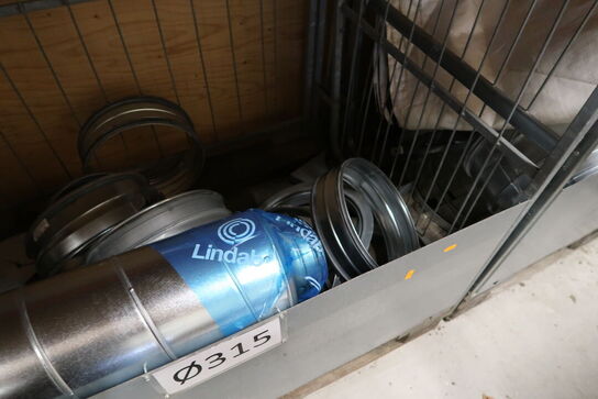 Palle med div. Ventilationsfittings