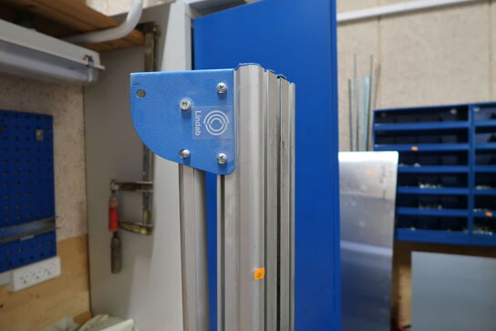 Arbejdsbord med kabelafruller LINDAB