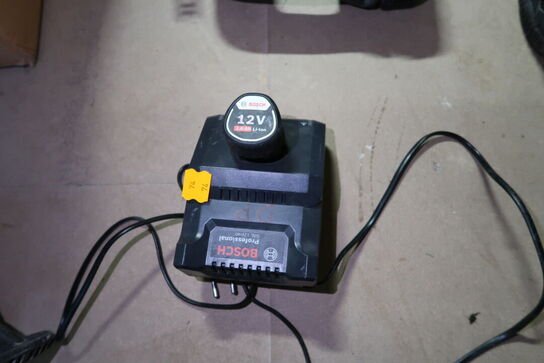 Batteri og lader BOSCH