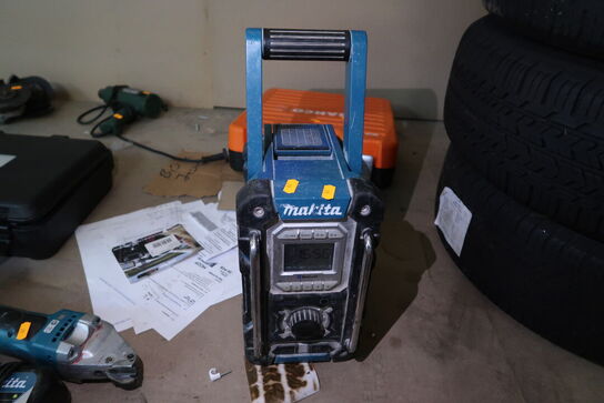 Arbejdsradio MAKITA DMR108