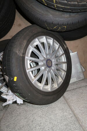 4 stk. alufælge 6.5Jx16H2 med dæk MICHELIN 205/60R16