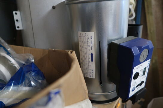 Palle med div. Brandspjæld TROX TECHNIK m.m.