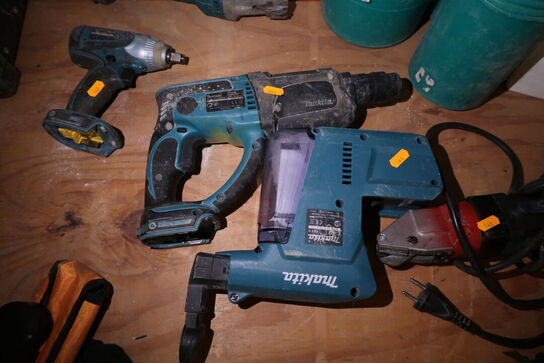 Akku slagboremaskine MAKITA DHR202 med udsugningsadapter