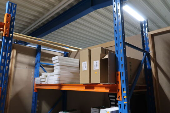 Pallereol uden indhold