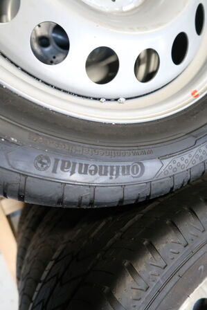 4 stk. fælge med dæk CONTINENTAL 225/55 R 17