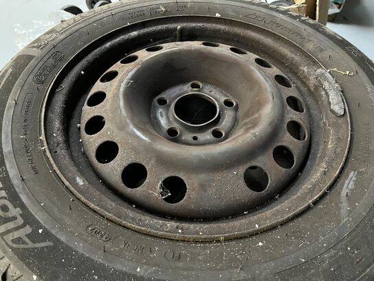 7. Stk. Dæk med stål fælge