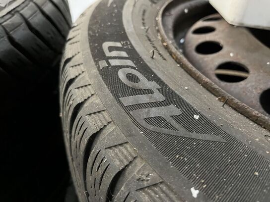 7. Stk. Dæk med stål fælge