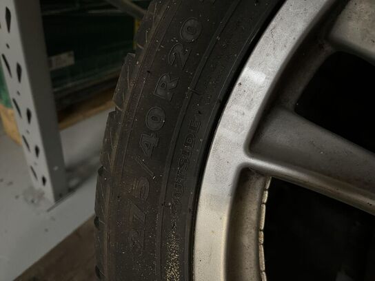 4. Stk. Dæk med Alu fælge 