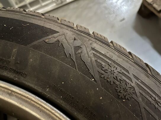 4. Stk. Dæk med Alu fælge 