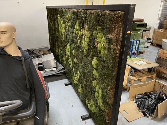 Skillevæg m. Natur udsmykning 