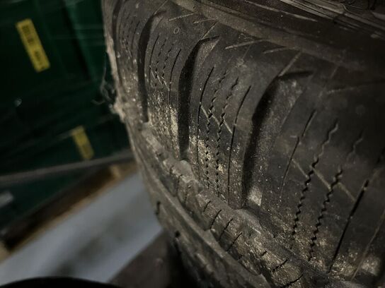 4. Stk. Dæk med Alu fælge 