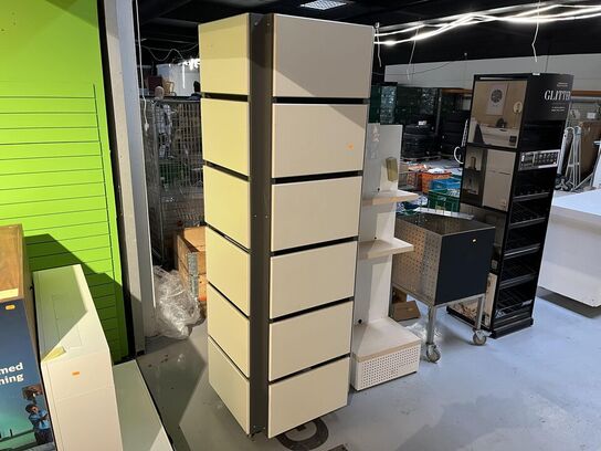 Udstillings system til butik med Kroge ophæng