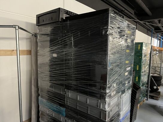 Palle med Assoreteret Plast Kasser