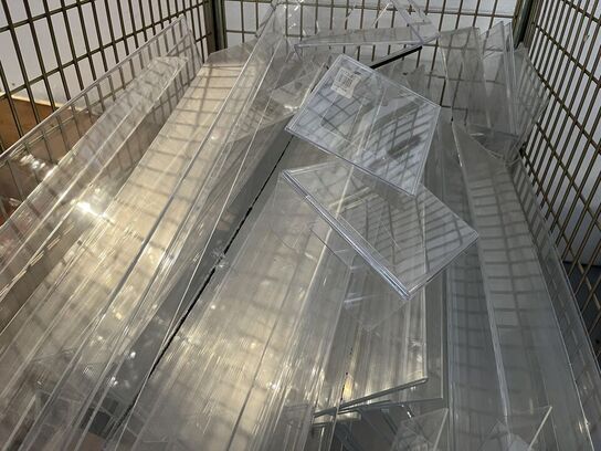 Udstillings holder i plast 