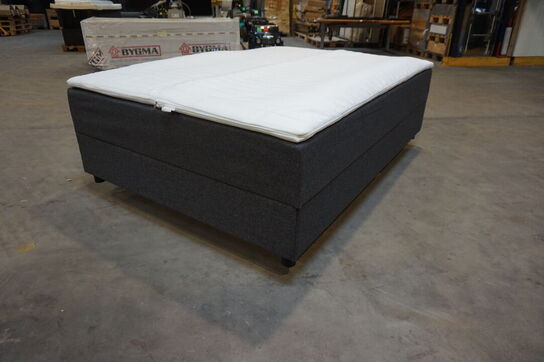Nordisk Fjer B110 opbevaringsseng 140x200 cm Med latex topmadras