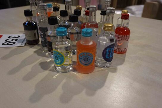 30 stk ass. Miniature Gin 5 cl