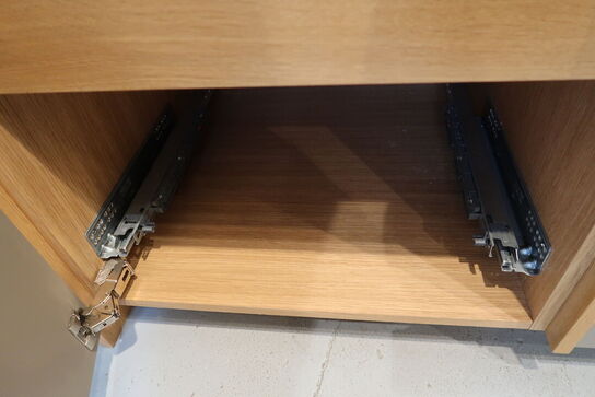 Køkkenvæg/element FORM PLUS+