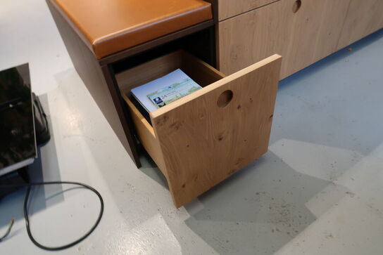 Køkken i røget egetræ  FORM PLUS+ 