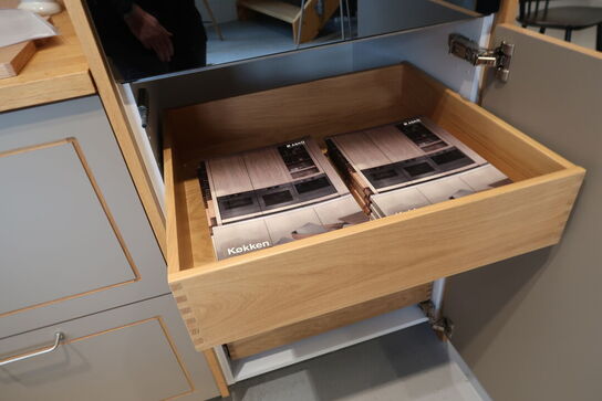 Køkkenvæg/element FORM PLUS+