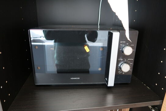 Div. Elektronik: Kaffemaskine, brødrister mv.  NESPRESSO/ MELISSA