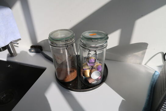 Div. Elektronik: Kaffemaskine, brødrister mv.  NESPRESSO/ MELISSA