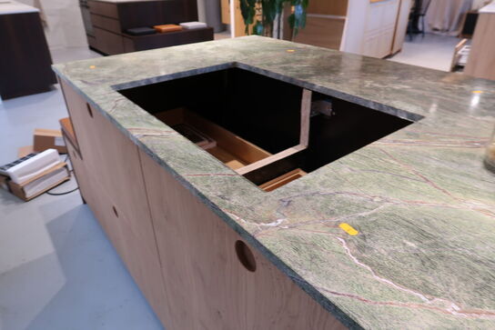 Køkken i røget egetræ  FORM PLUS+ 