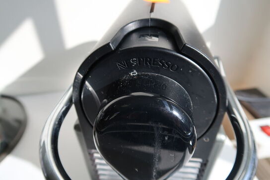 Div. Elektronik: Kaffemaskine, brødrister mv.  NESPRESSO/ MELISSA