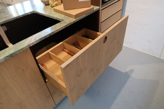 Køkken i røget egetræ  FORM PLUS+ 