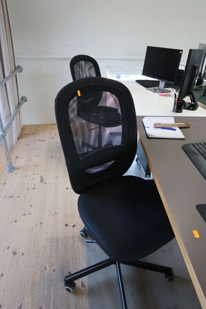 Hæve/sænkebord m. stol & skuffmodul IKEA