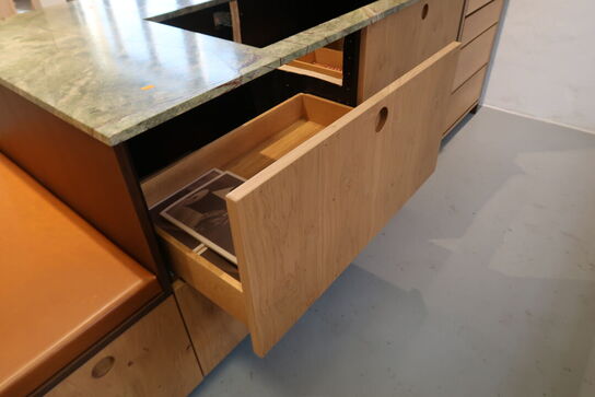 Køkken i røget egetræ  FORM PLUS+ 