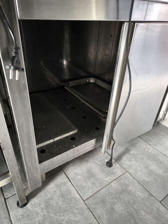 Varmeskab/bord VIRTUS TAR710