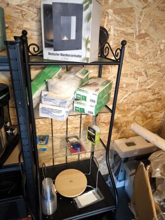 Indhold i skur (se beskrivelse)