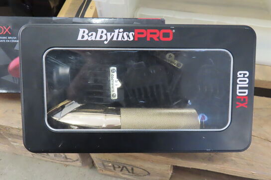 2 stk. Glattebørster samt trimmer